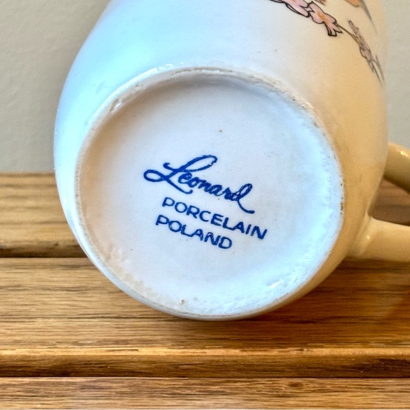 Leonard Porcelain Poland Vintage Bird -Robin Marked Collectible Coffee Tea Cup - Picture 4 of 7